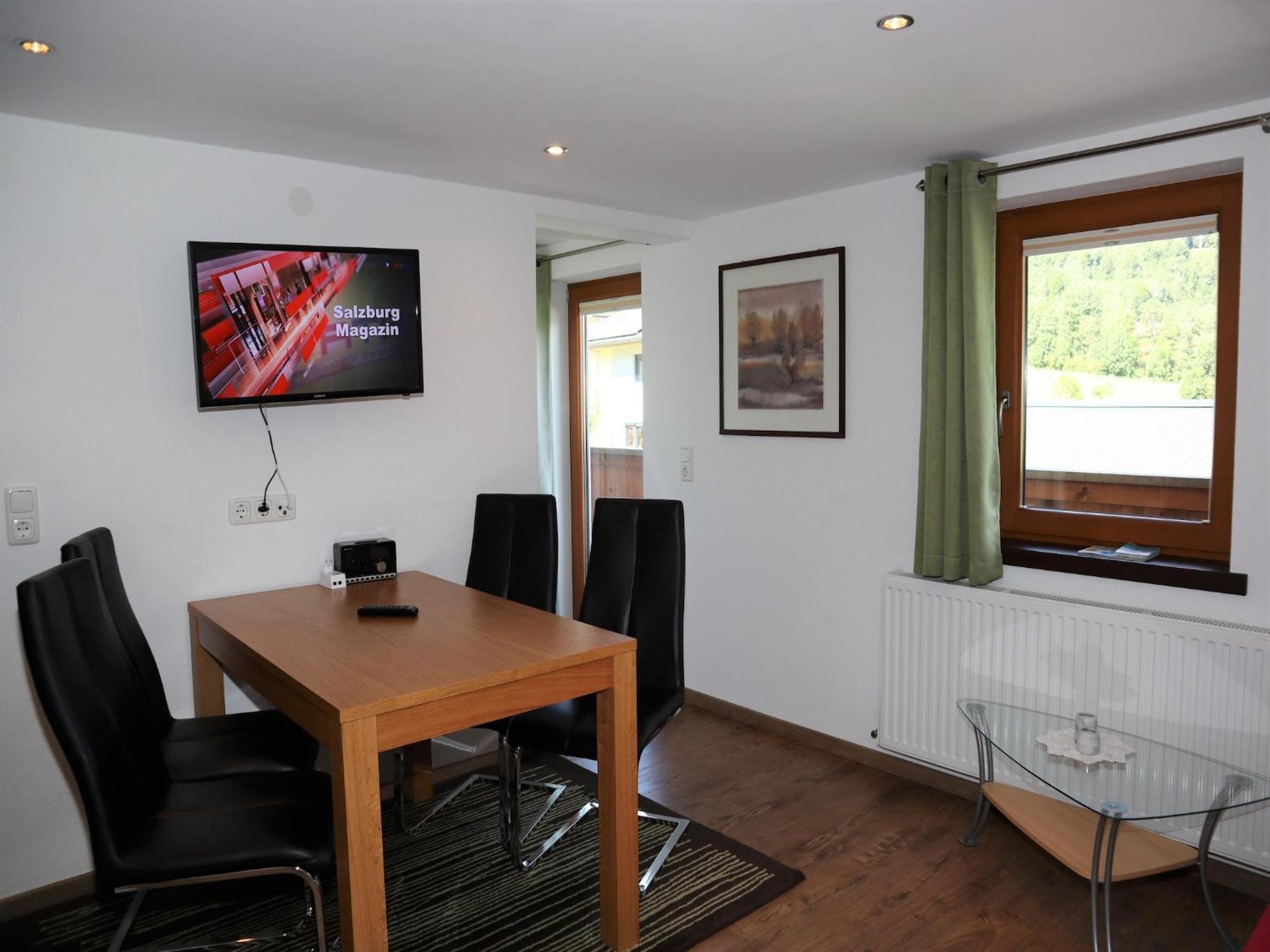 Flat In Krimml With A Balcony Apartment Exterior foto